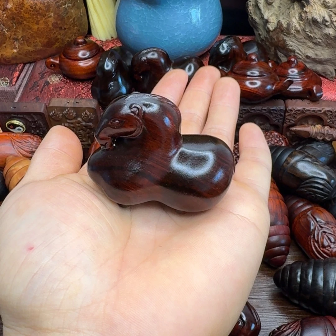 小叶紫檀唐代造型唐马手把件