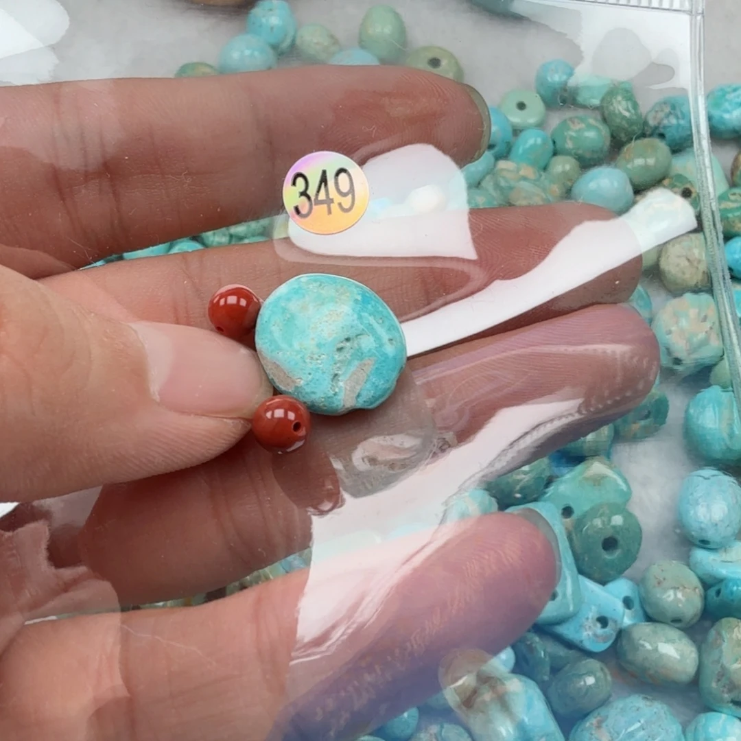 南红玛瑙未镶嵌珠宝奇石