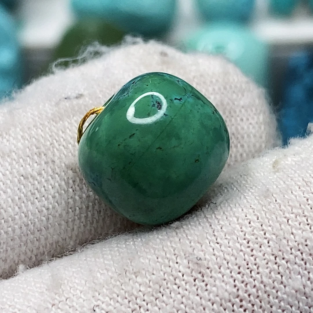 绿松石未镶嵌天然原矿 带武汉地大证书