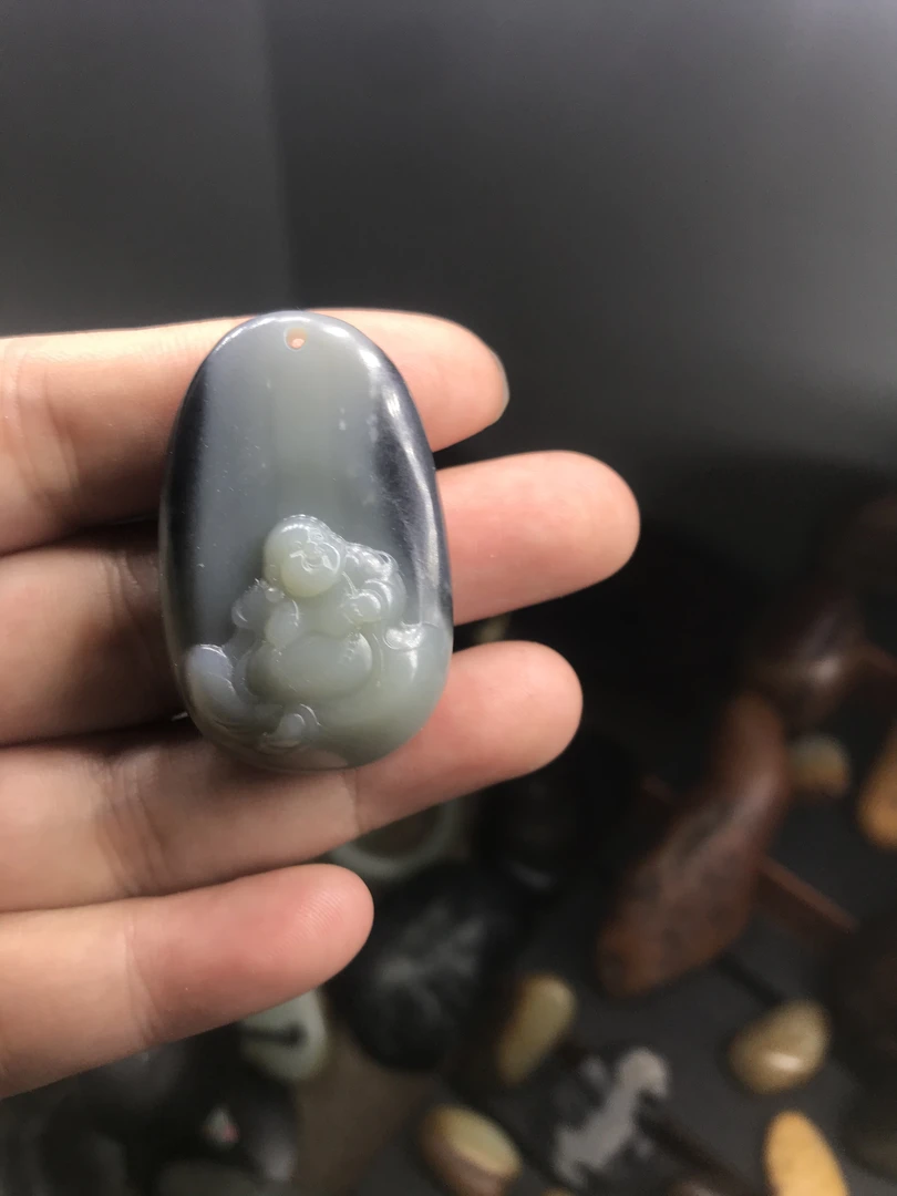 和田玉青花弥勒佛挂件