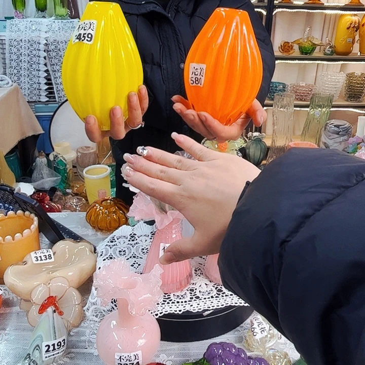 杨***角1580.3459 家悦美居琉璃摆件不完美