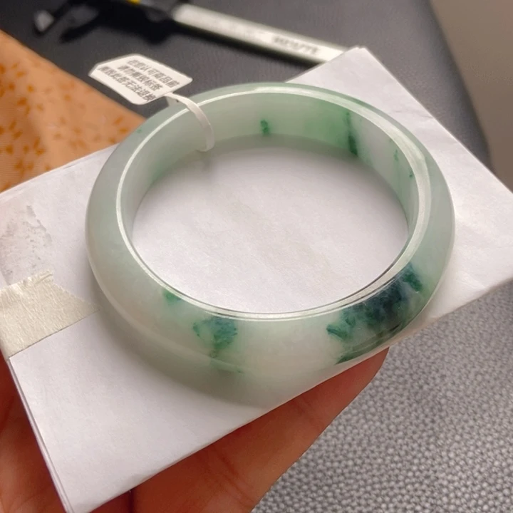 未镶嵌手镯翡翠aa