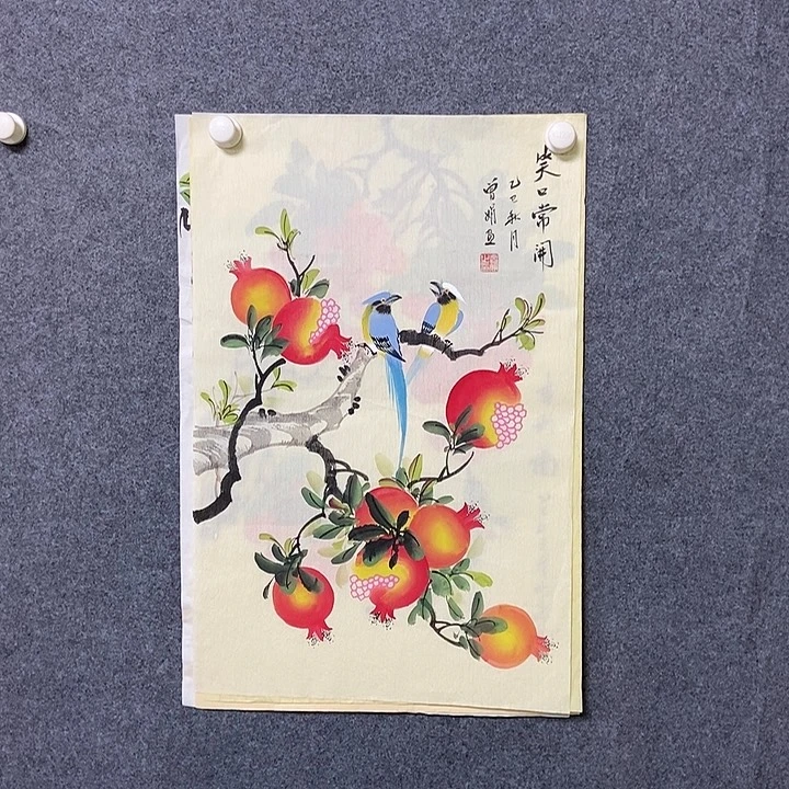 国画四尺三开花鸟一幅