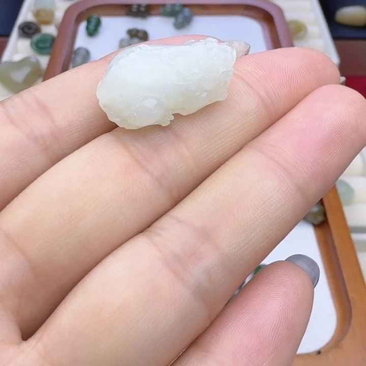 和田玉（糖玉）未镶嵌车挂