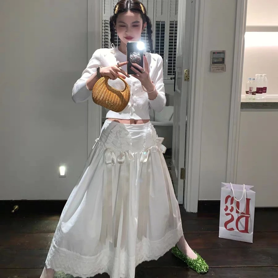 le rouge周美美 芭蕾韵律丝带蝴蝶结褶皱蕾丝花边白色半身裙