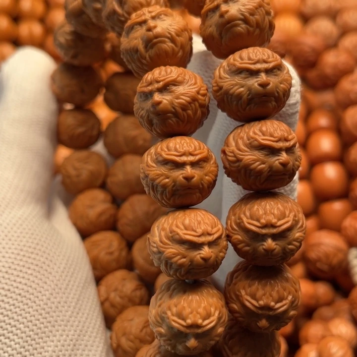 猴头核桃吊坠小*a斗战胜佛