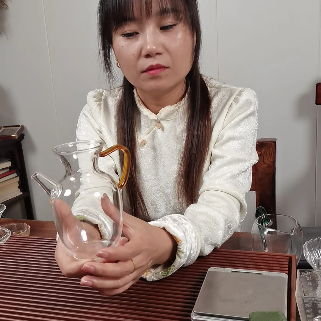 手柄款高硼硅玻璃微瑕仿宋执壶