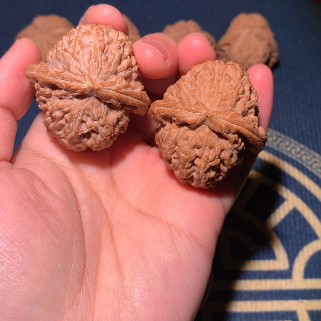 文玩核桃把件霸**虎全品