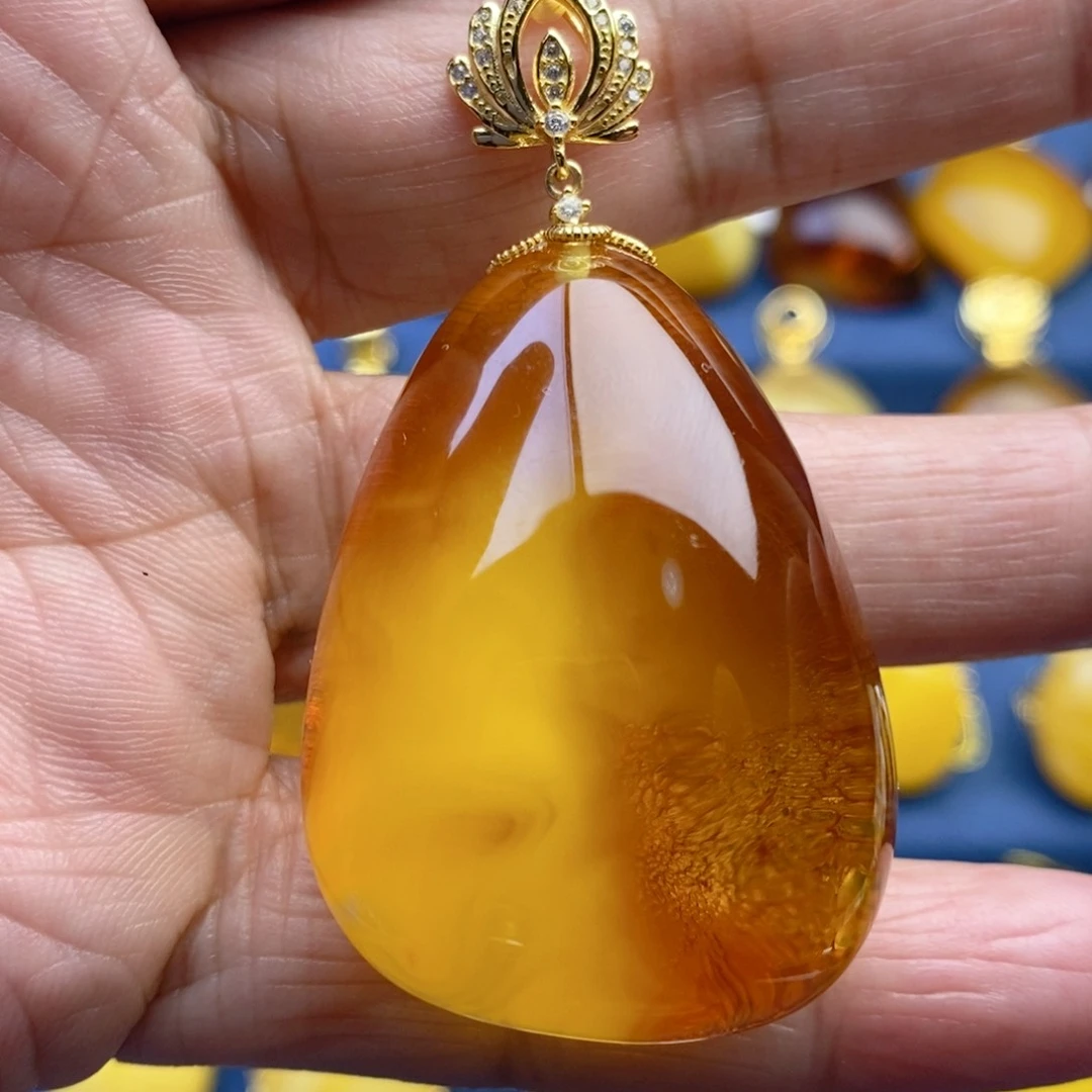 琥珀颈饰银S925镀金镶嵌