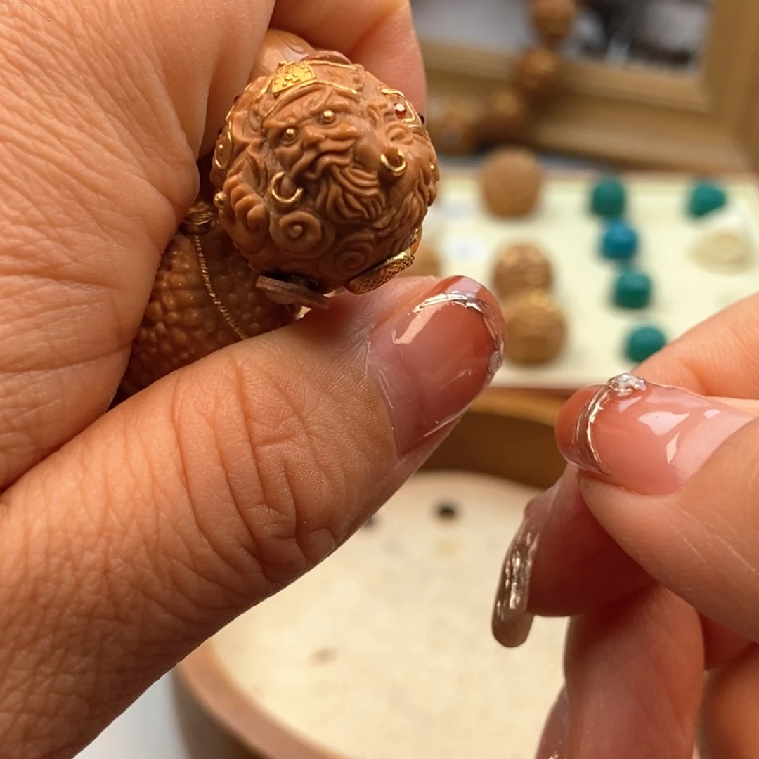 猴头核桃吊坠年***?单子