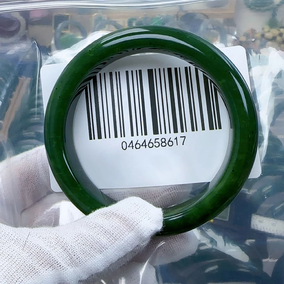 和田玉（碧玉）手镯未镶嵌57