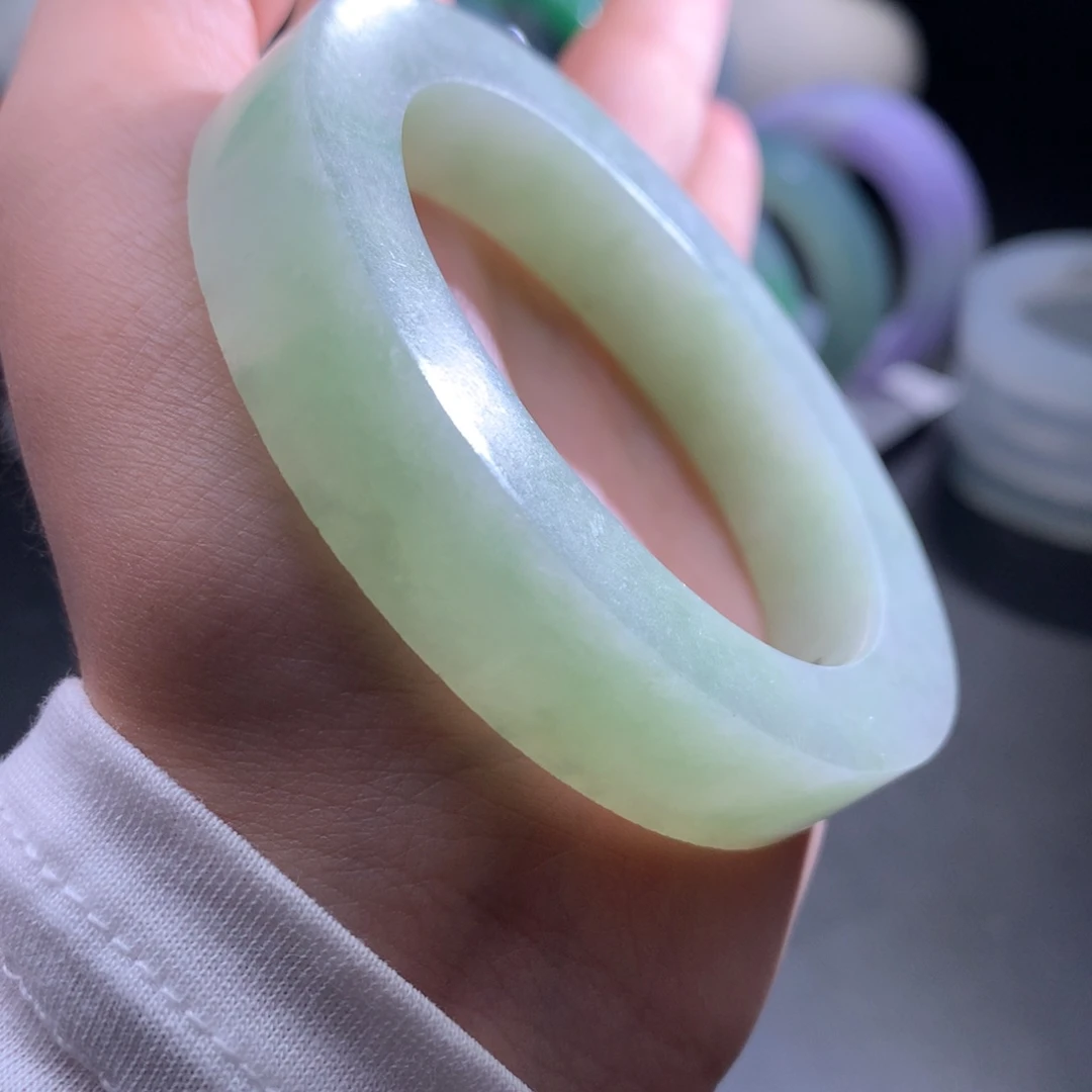 未镶嵌翡翠定制翡翠大漏葡萄肉大贵妃