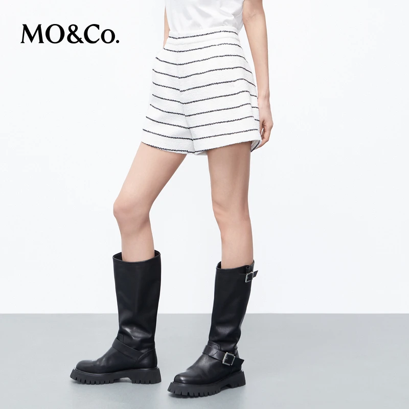 【赵老板专属】MOCO秋条纹肌理感高腰A字短裤休闲裤MBC3SOT019
