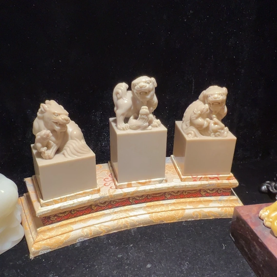 鑫***鑫寿山石随机批发3个