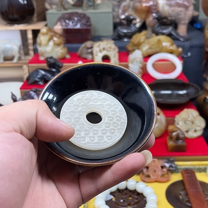 瓷片钰轩珍品的小可爱