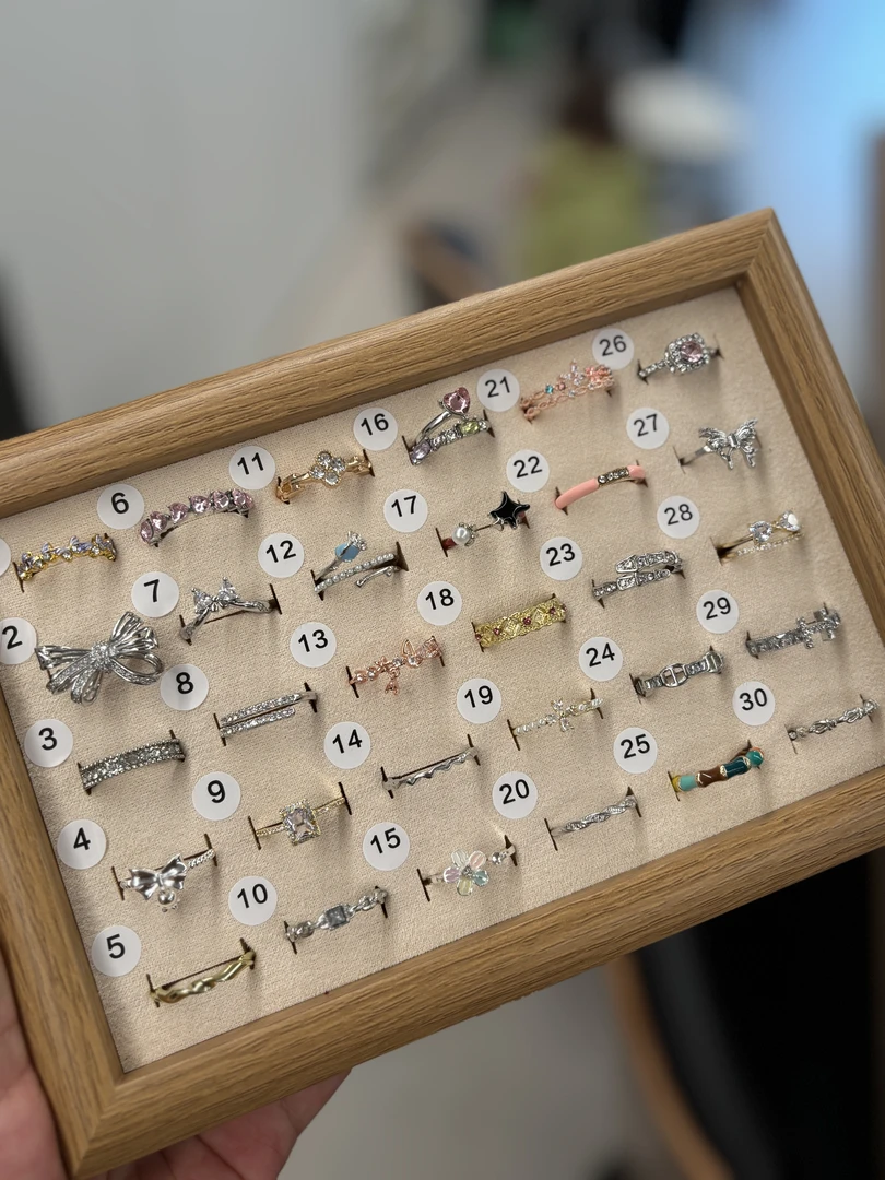 铜合金合成锆石戒指 日韩指环精致百搭活口时尚戒指ins小众学生