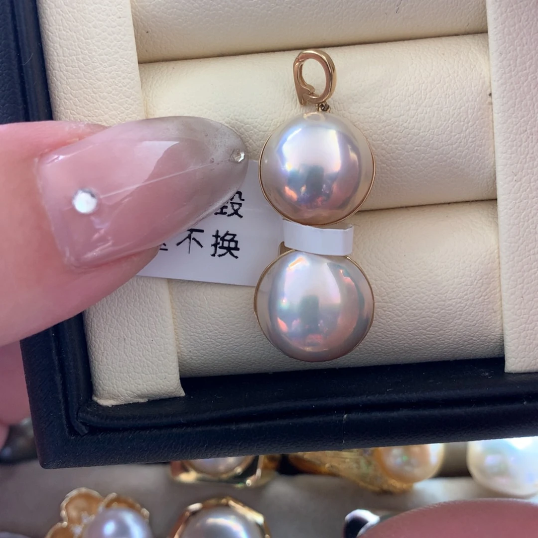 18K金镶嵌颈饰拼合珍珠（马贝珠）