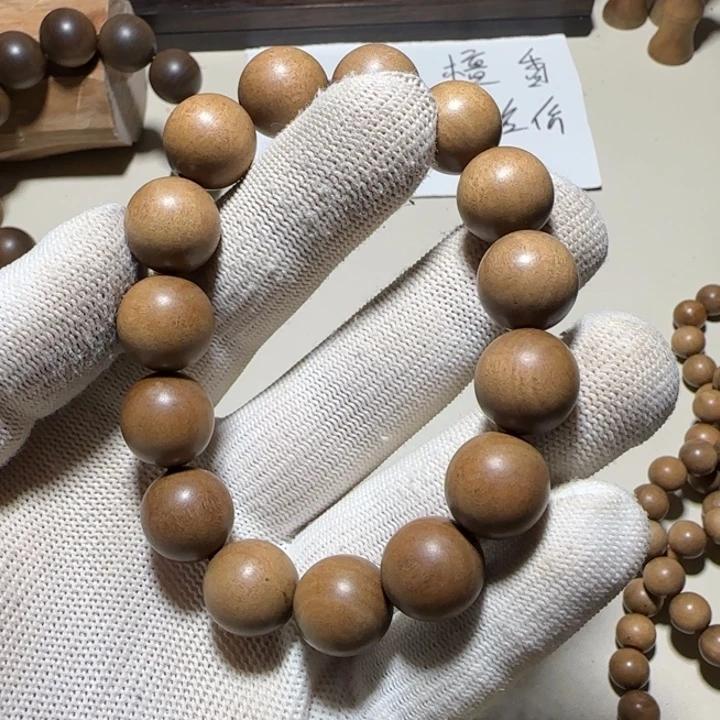 檀香木老山檀香1.5黑肉顺纹焦糖奶香拆房料瑕疵