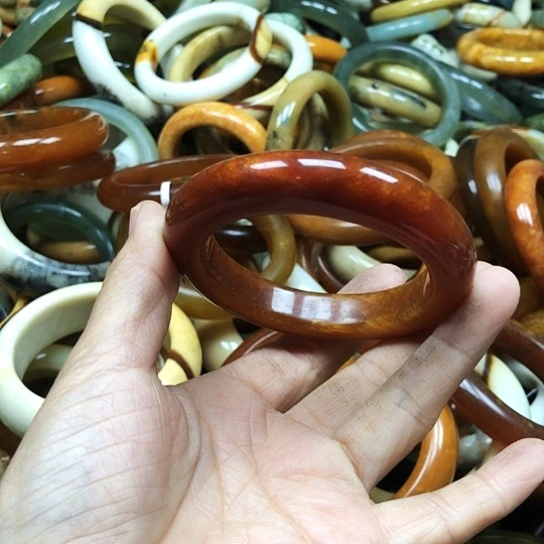 未镶嵌蛇纹石玉手镯?****?