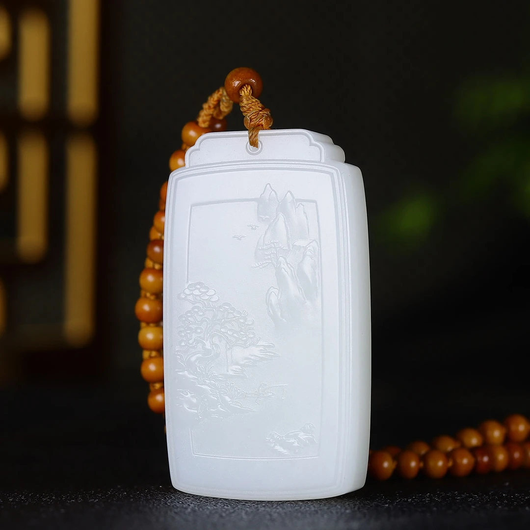 1229140和田玉白玉山水牌挂件