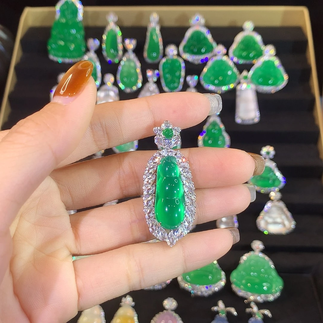 喵***品玛瑙/玉髓银S925镶嵌颈饰