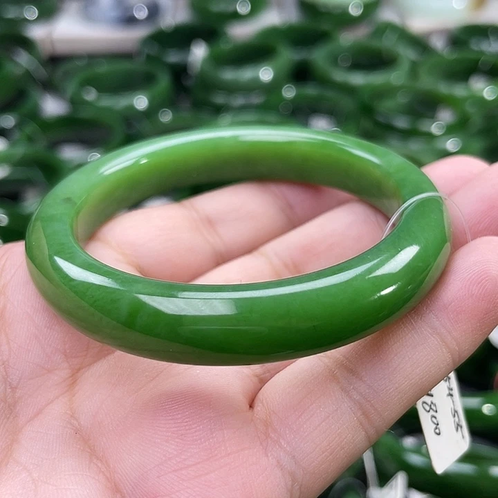 未镶嵌手镯和田玉（碧玉）