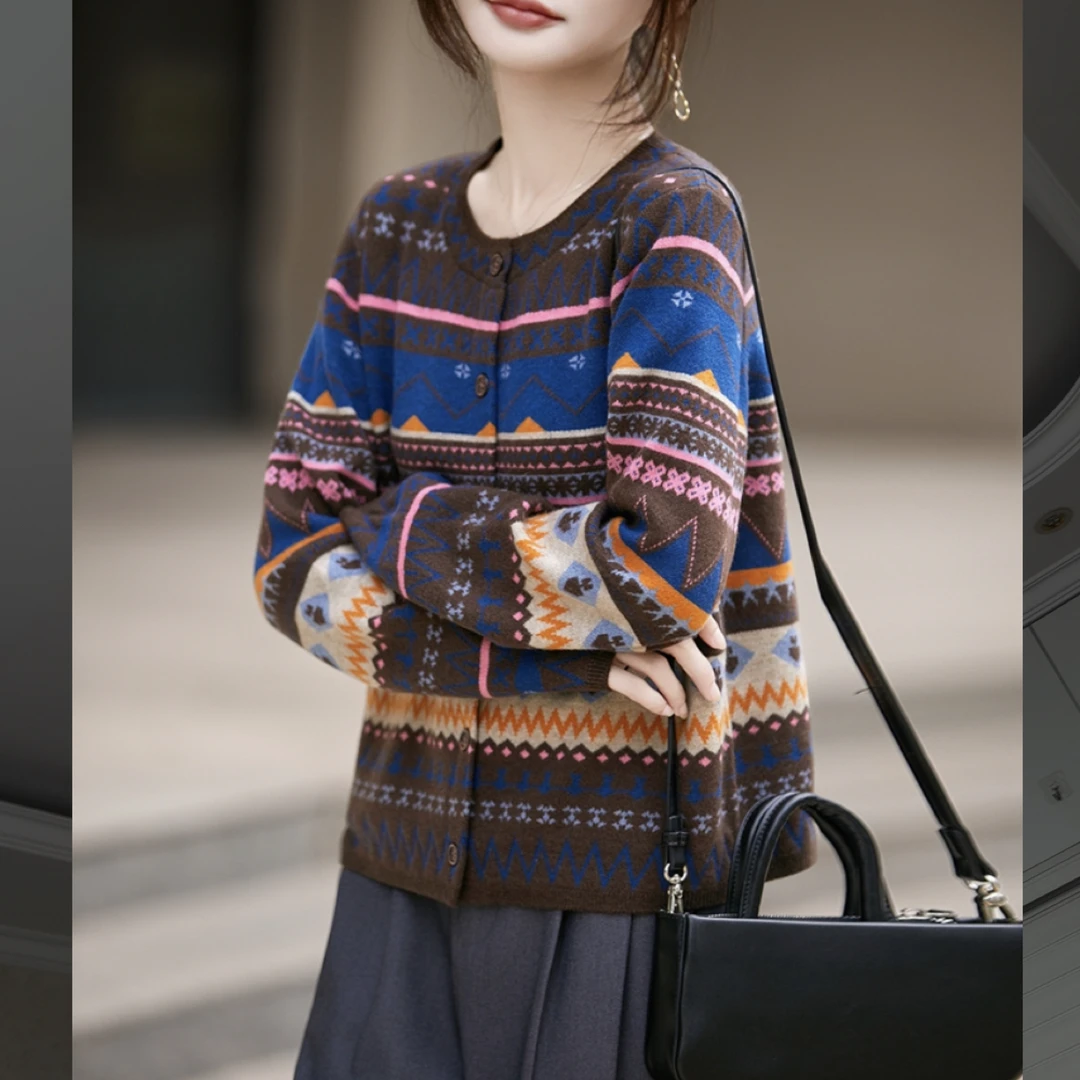 402提花开衫加厚秋冬保暖女