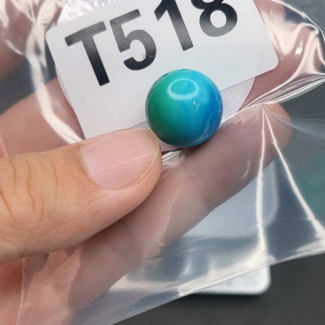 湖北十堰原矿绿小松