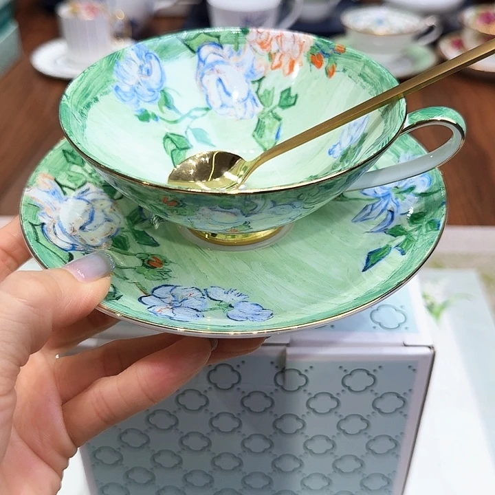 瓷片杯子杯子杯子水杯杯子