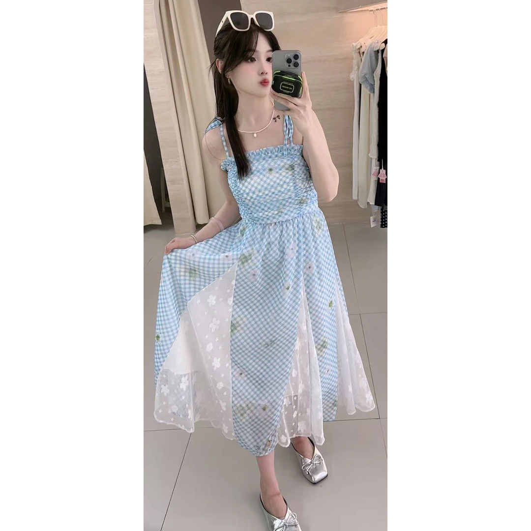 639海盐蓝拼接蕾丝吊带裙