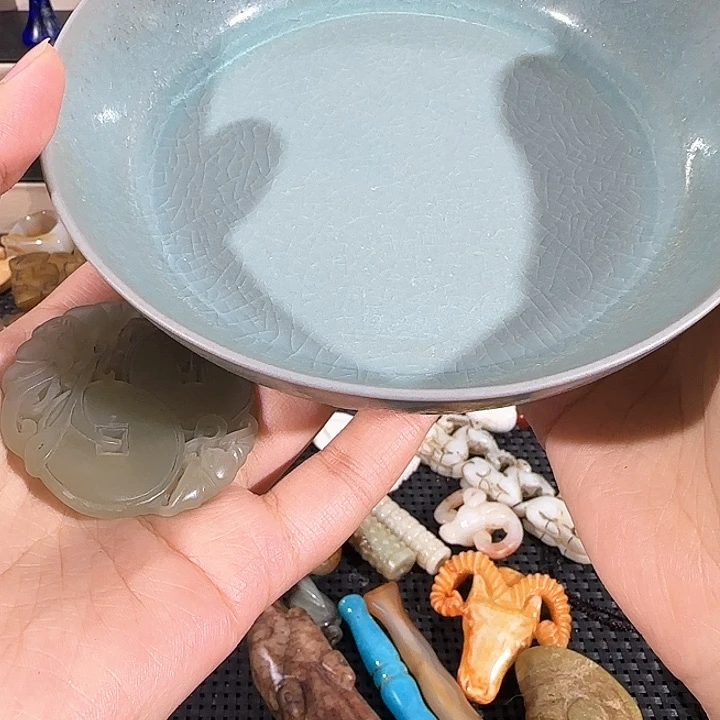 瓷片顺*…lutrloyxusqk