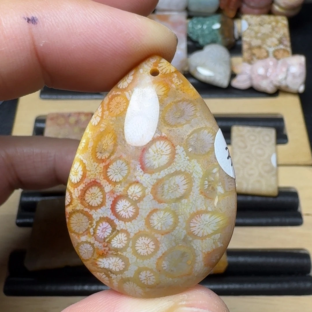 硅化玉纯天然色有机玉石未镶嵌