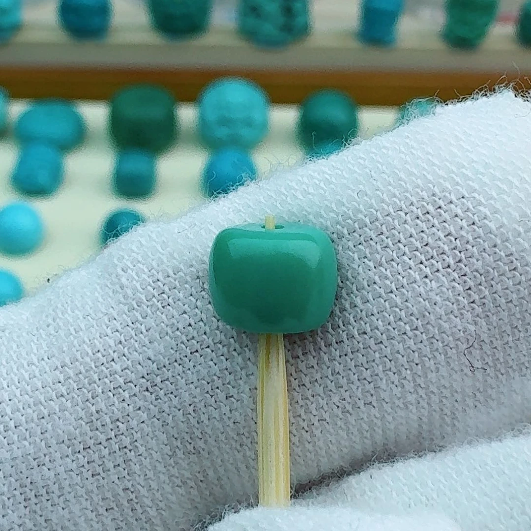 绿松石直切7未镶嵌余**梁