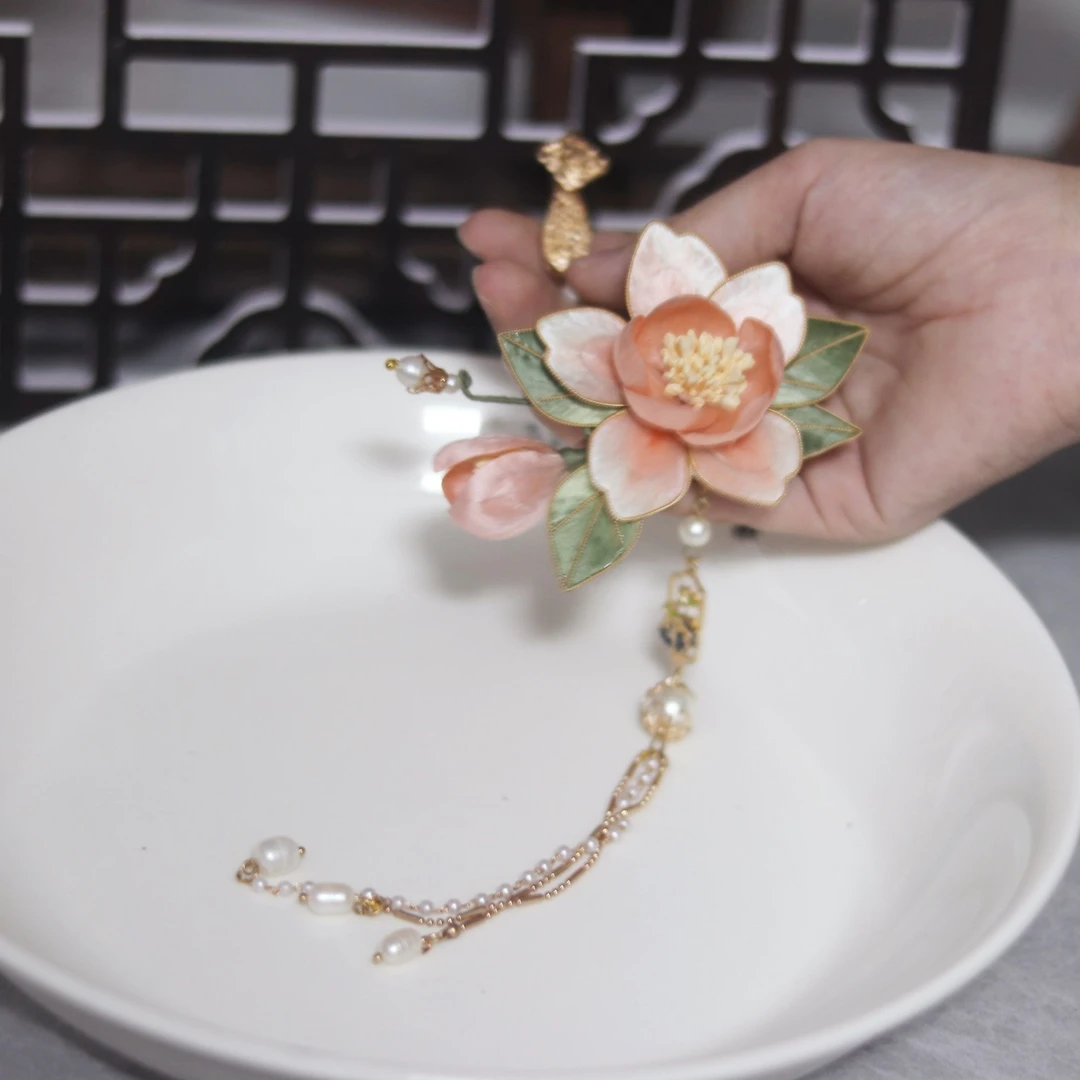 古风掐丝绒花吊坠压襟旗袍挂件新中式挂饰胸花汉服配饰装饰品