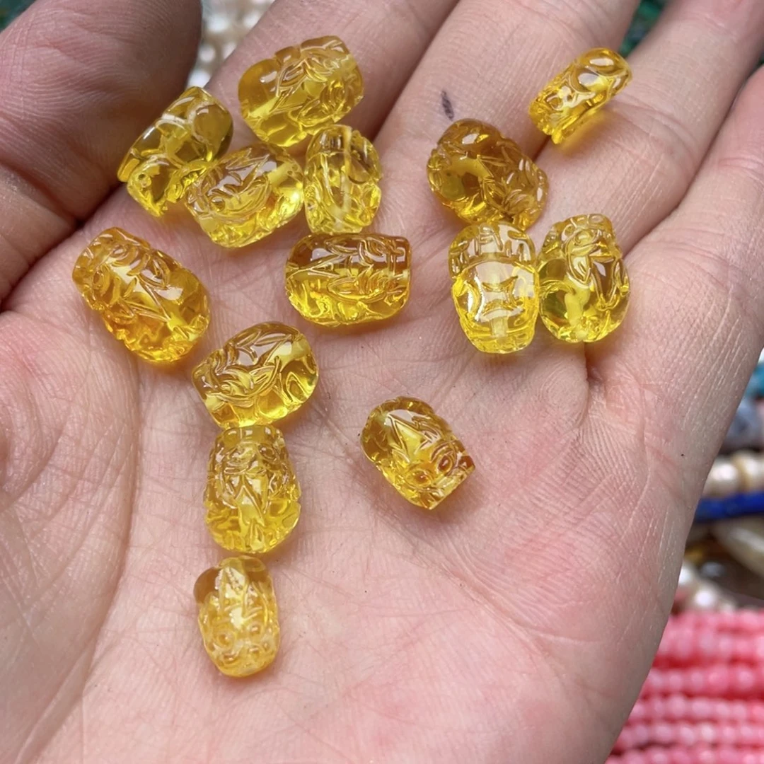 玛瑙/玉髓合金珠宝半成品一个8-10mm貔貅吊坠