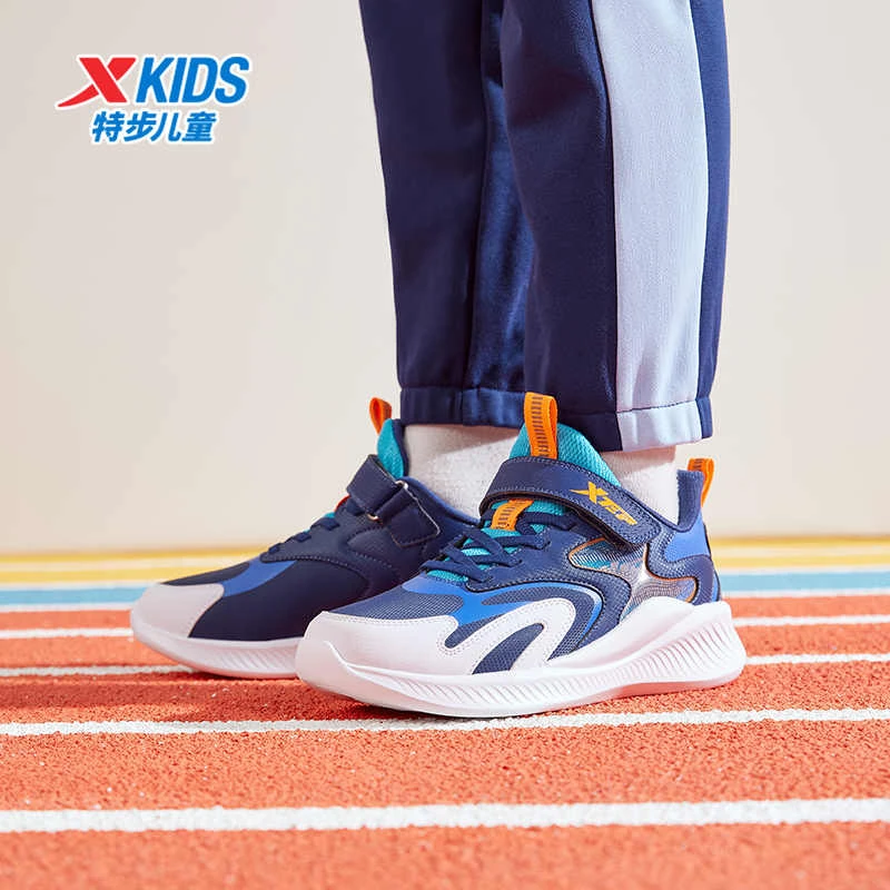 特步童鞋春秋休闲中大童运动鞋跑步鞋网面透气跑鞋676315119470