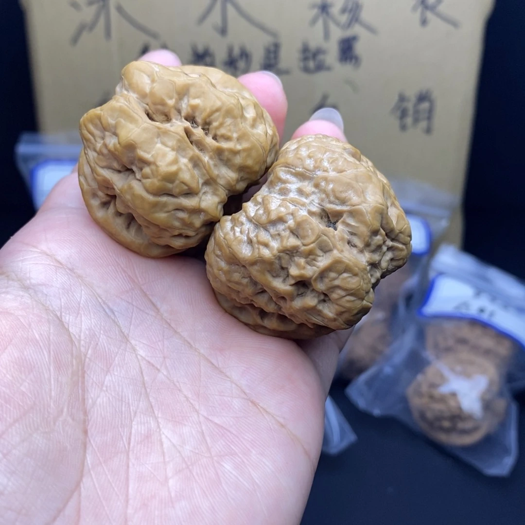 文玩核桃吊坠蛤蟆