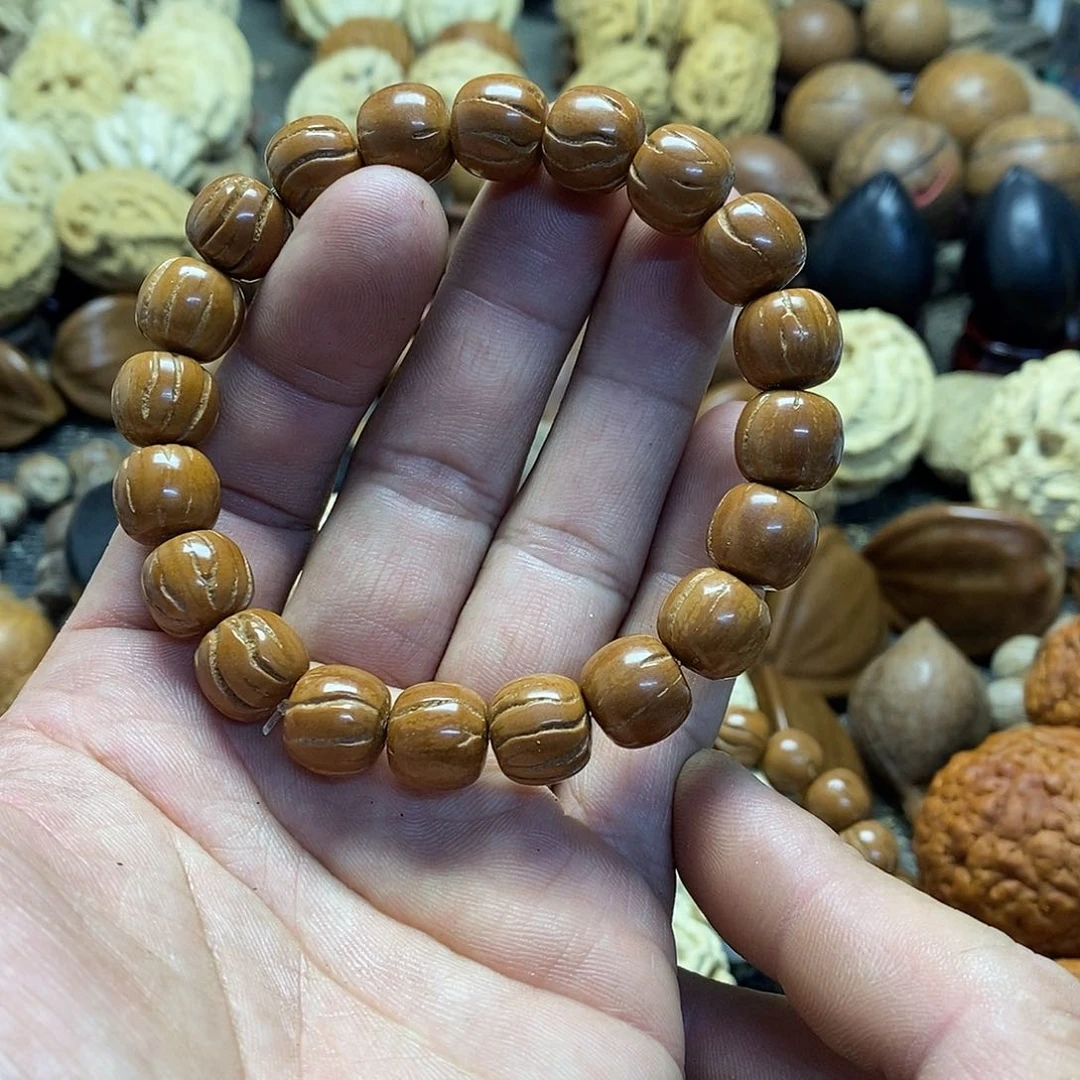 草珠菩提吊坠龙纹老形