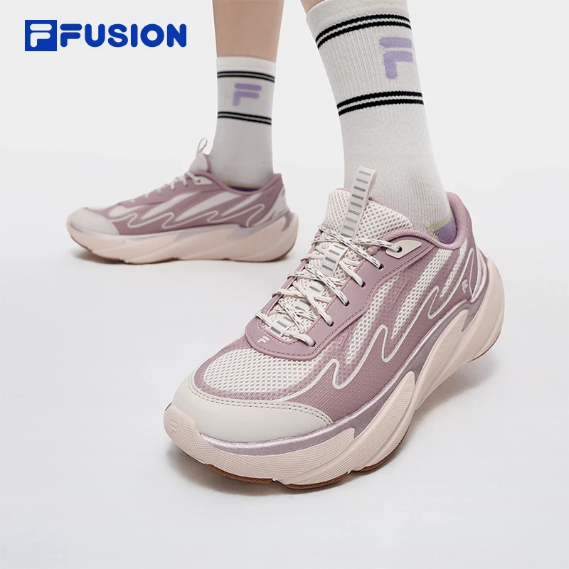 FILA斐乐【暴风鞋】机能登山户外女鞋情侣鞋透气潮鞋T12WM531108F
