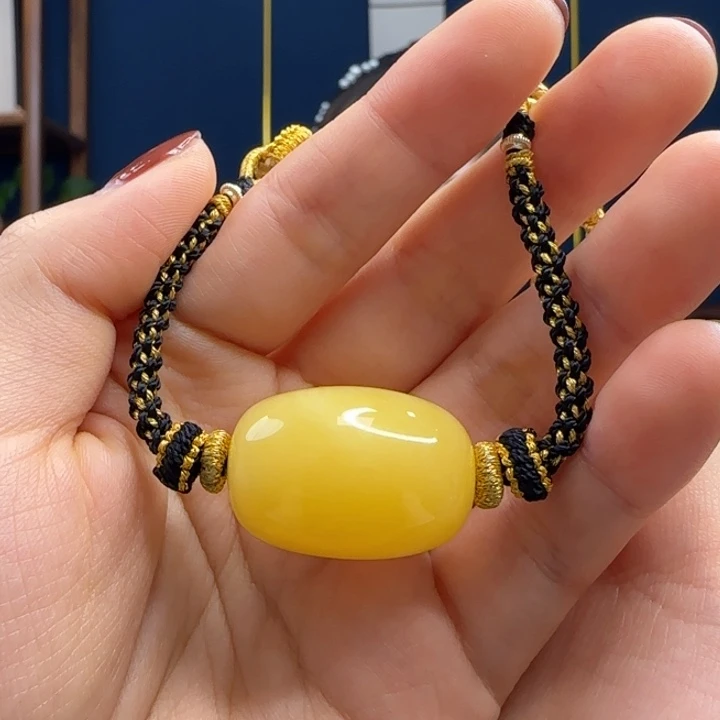 蜜蜡吊坠(赠链)未镶嵌