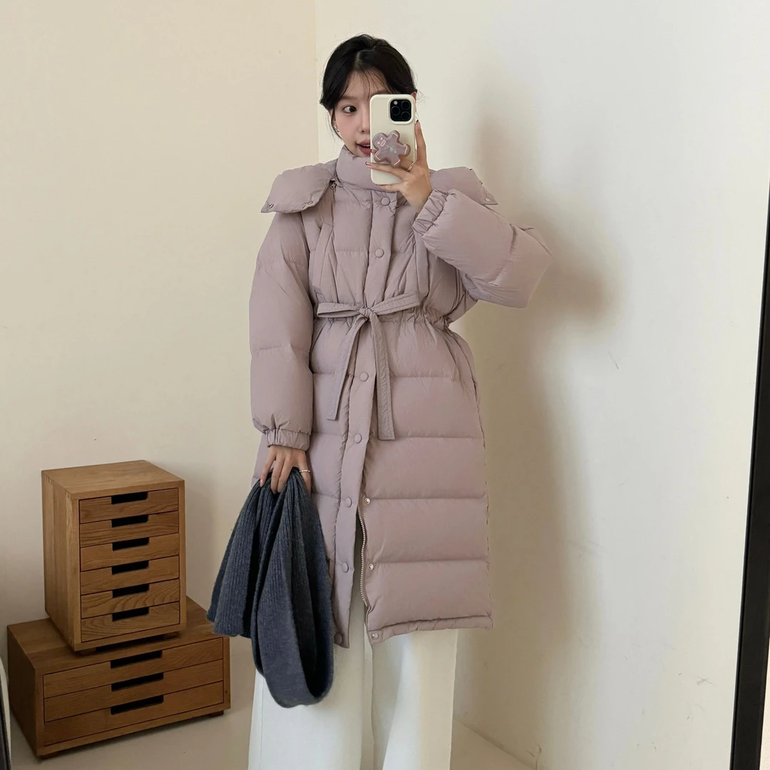 《泡芙姐姐》中长款羽绒服女2024冬季连帽收腰显瘦加厚白鸭绒外套