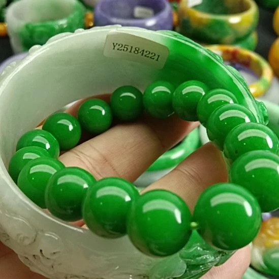 思***颖翡翠未镶嵌挂件翡翠