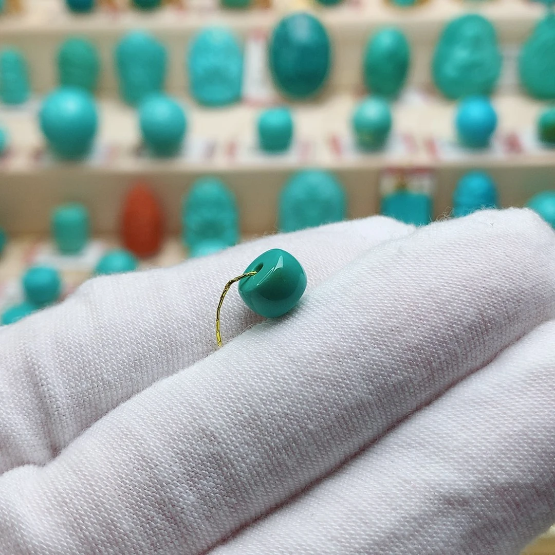 绿松石配饰未镶嵌阿*