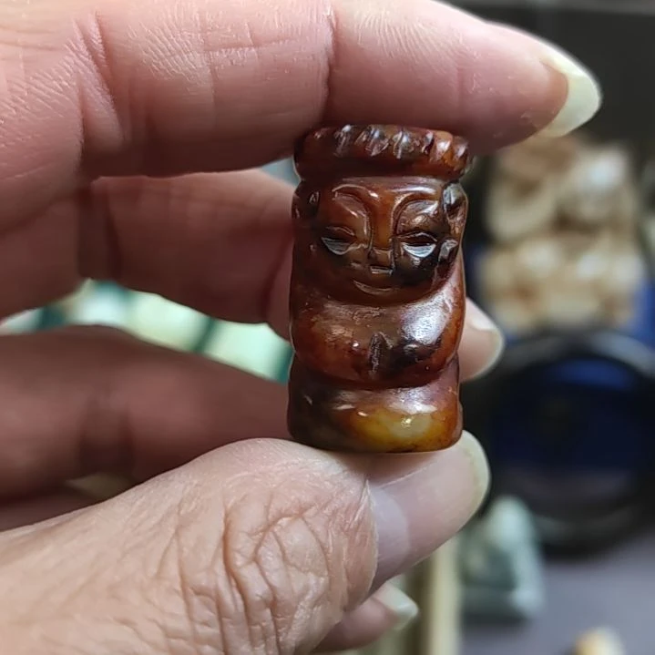 和田玉（糖玉）未镶嵌挂件