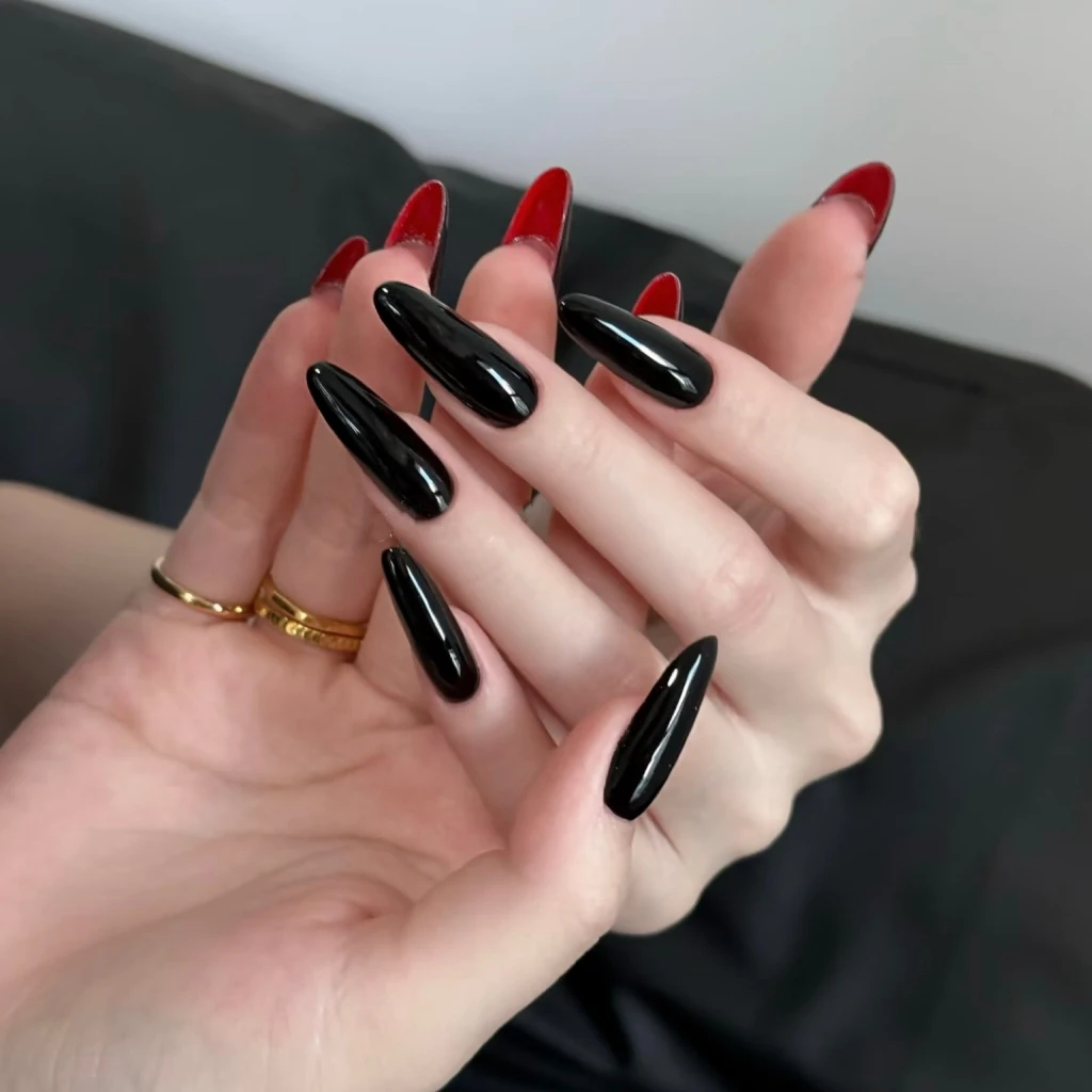 【红底鞋黑色红色系3】纯手工穿戴甲显白高级感红色新款欧美风美甲