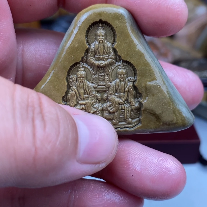 【闪购商品】原石雕刻手把件脖挂件