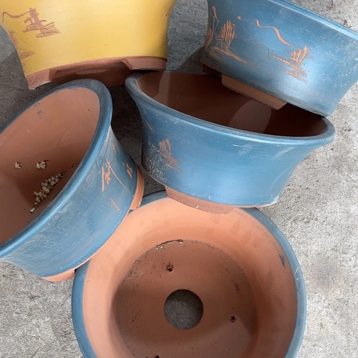 紫砂花盆100-5。