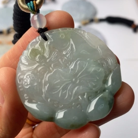 翡翠未镶嵌挂件翡翠