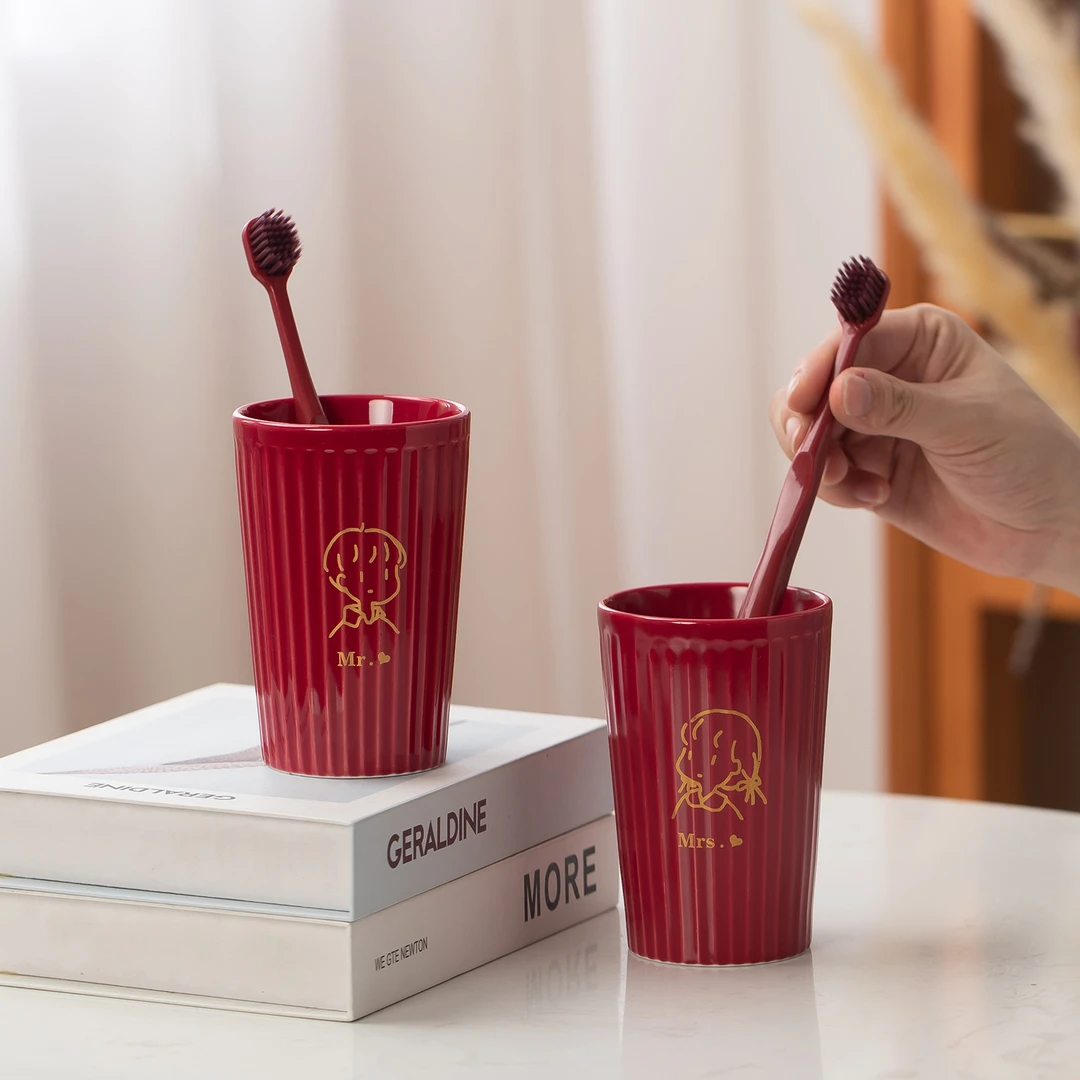 颂言漱口杯牙杯结婚一对陶瓷刷牙杯可爱情侣杯牙缸牙刷家用洗漱杯