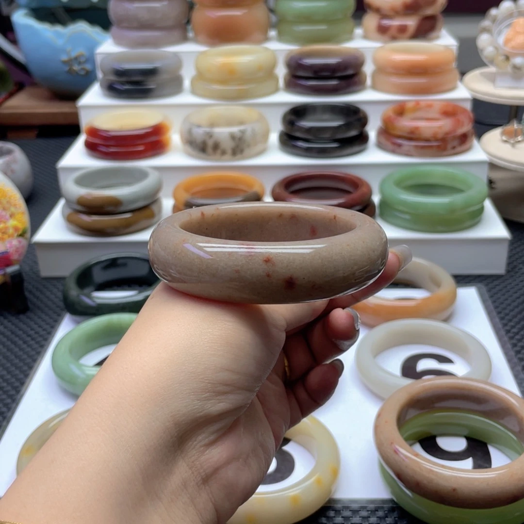 石英质玉手镯未镶嵌娜***娜